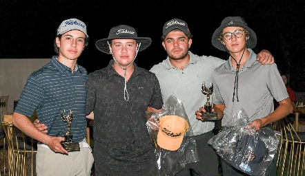  Segundo lugar Martin, César y Güero.