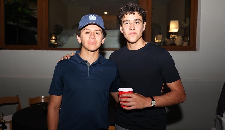  Patricio Ojeda y Andrés Morales.