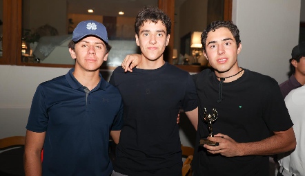  Patricio Ojeda, Andrés y Pablo Morales.