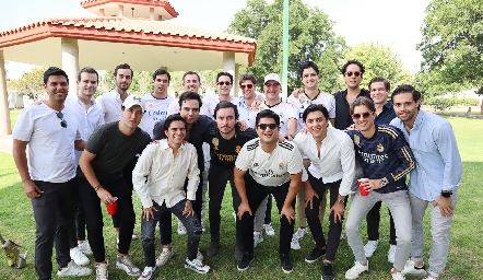  Graduación de Vicente Azcona.