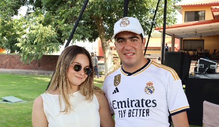  Daniela Odriozola y Vicente Azcona.