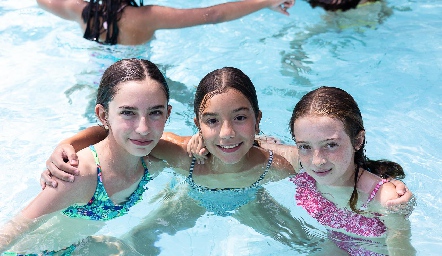  Paulina, María y Andrea.