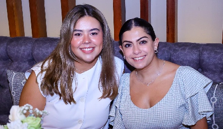  Isa Motilla y Montserrat Garza.