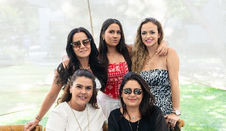  Sindhy, Vale, Vero, Gabi y Rocío.