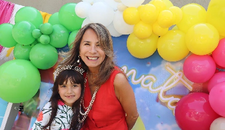  Renata Cordero y Claudia de Ávila.