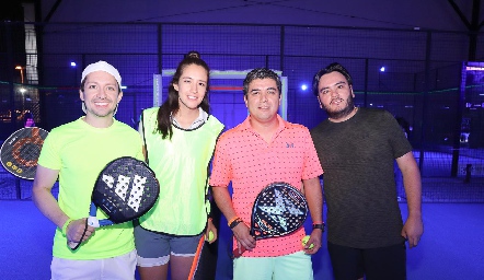  Antonio Rocha, Montserrat Barragán, Gil Segovia y Juan Pablo.