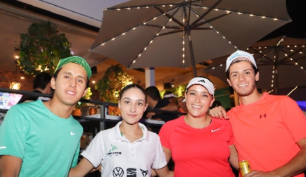  Marco, Dani, Andrea y Marcelo.