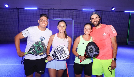  Karim Candia, Ilse Candía, María Reynoso y Pato Maurer.