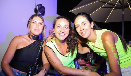  Mayra Díaz de León, Lore Cantú y Silvia Araiza.