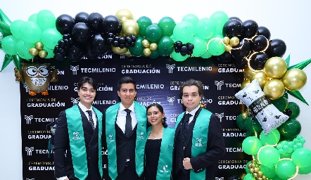  Daniel Márquez, Sebastián Muñiz, Pamela García y Miguel Ángel Marquez.