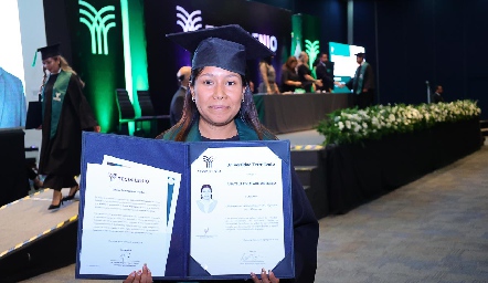  Anayelli Regalado.
