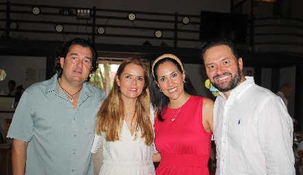  Mau Lozano, Ana Alvarado, Vanessa Rodríguez y Francisco de Alba.