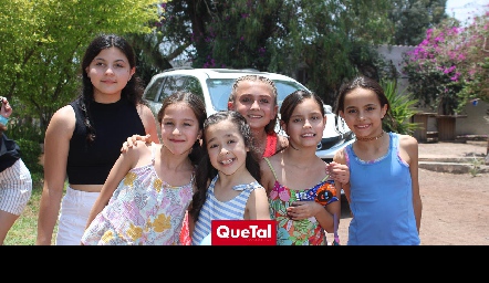  Regi y sus amigas.