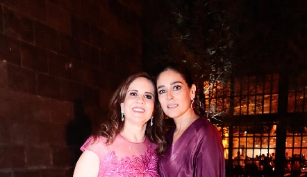  Gabriela Payán y Maribel Lozano.