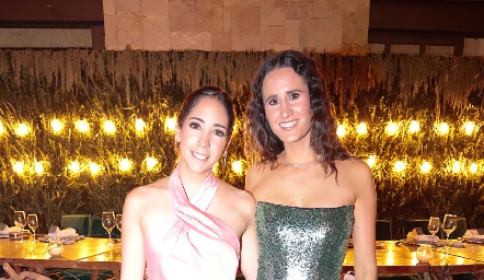  Ale Villarreal y Anna Ortuño.