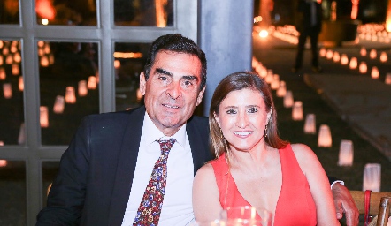  Luis García y María Luisa Hernández.