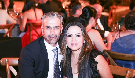  José Juan Castanedo y Ivonne Méndez.
