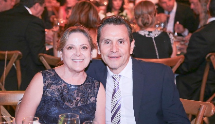  Elizabeth Hernández y Juan Cardona.