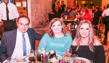  Arturo Guel, Silvia Marentes,  y Ana Clara Bárcena.