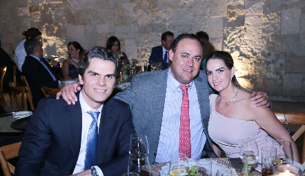  Juan Carlos Valladares, Francisco Torres y Maripepa Muriel.
