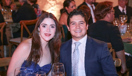  Isha Quero y Moisés García.