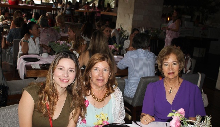  Margarita Rubin, Margarita Garza y Martha Elena Garza.