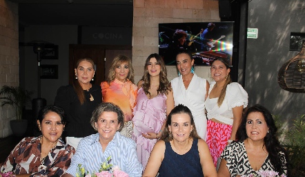  Gris Acosta, Cristi Córdova, Lupita Delgadillo, Fer Zúñiga, Ruth de Valle, Gaby Portillo, Mónica Portillo y Ana Fonte.