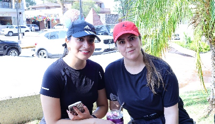  Nohemí Díaz y Maite Ortega.
