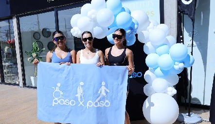  Valeria Jasso, Mar del Valle y Angélica Rivera.
