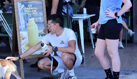 .