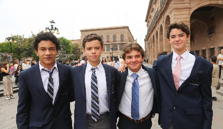  Miguel Delgado, Santiago Lozano, Álvaro Gómez y Gabriel de la Maza.