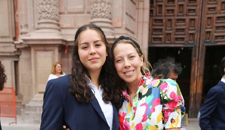  Marcela García y María Fernanda Guevara.
