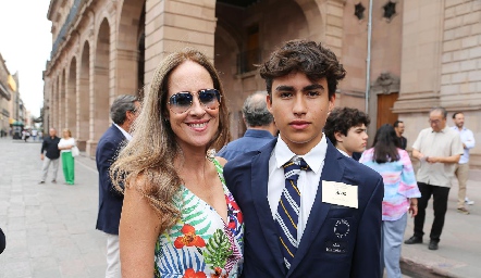  Adriana Pedrosa y Aldo Hinojosa.