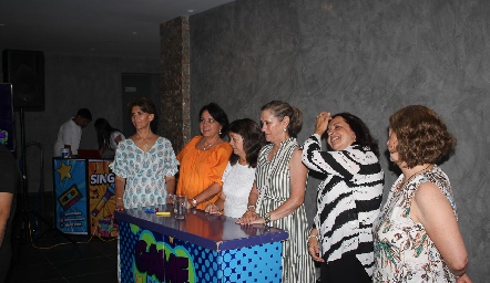  karaoke.
