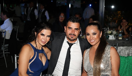  Marti Vega, Teo González y Miriam Silva.