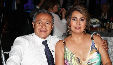  Mateo Hernández y Dany Isabel Moctezuma.