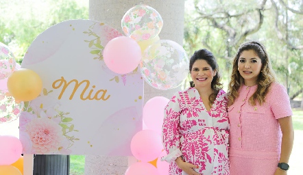  María José Díaz y Dora Díaz.