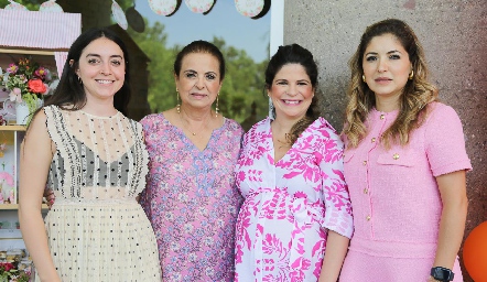  Andrea Vázquez, Dora Cabrera, María José y Dora Díaz.