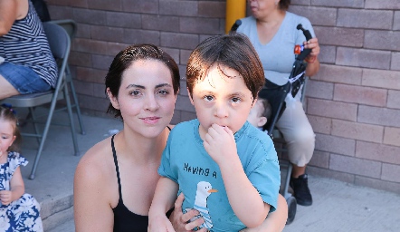  Alejandra Romero y Uriel Jiménez.