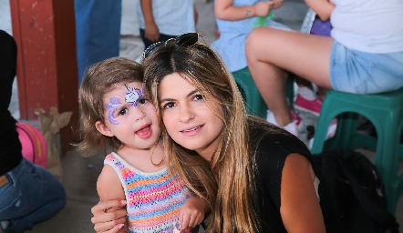  Joaquina y Lucía.