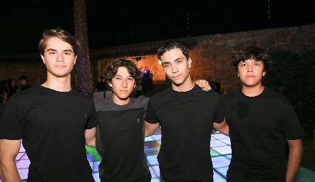  Gabriel Morales, Santiago Rivera, Alberto Eternod y Moisés.