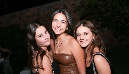 Mila Salgado, Patricia Gómez y Majo Zorrilla.