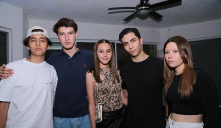  Mauricio Pacheco, Juan Manuel Espinosa, Ale Hernández Limón, Alberto Eternod y Wendy Turbe.