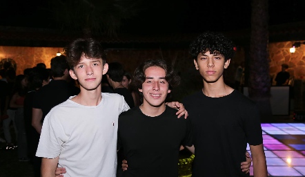  Mateo Castanedo, Eduardo Duarte y Adrián Aguilar.