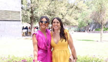  Ruth Martínez y Elizabeth González.