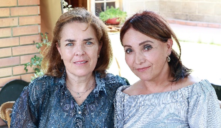  Anabell Valle y Pita Cosío.