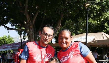  Carlos Ramírez, Diana Navarro y Daniela Morales.