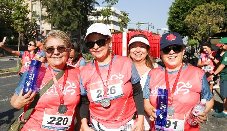  Mari Gutiérrez, Martha Elena González, Ruth Rivera y Duve Oliva.