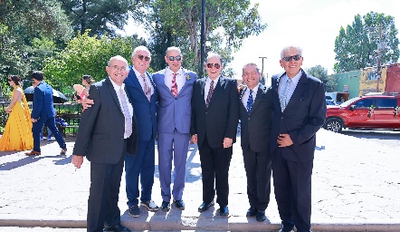  Ismael Ramos, Fernando González, Samuel Scott, Javier Martínez, Alberto Piñones y José Benavides.