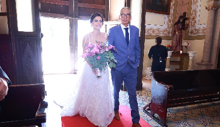  Tere con su papá Guillermo Cadena.